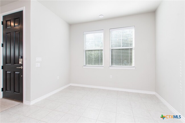 Building Photo - 121 Lafitte Dr