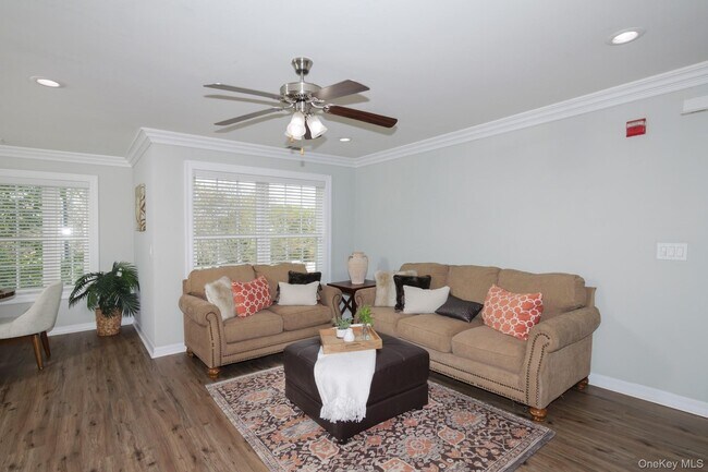 Building Photo - 2506 Vista View Dr