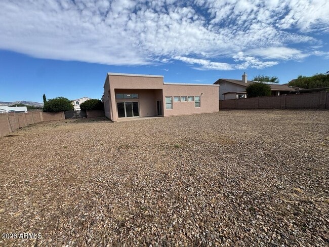 Building Photo - 3603 Plaza De La Rosa