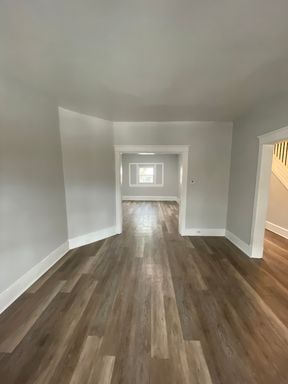 Building Photo - Completely renovated 4 bed 1 bath home near Kennywood Park!