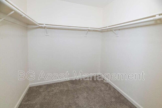 Building Photo - 238 Cinnabar Way