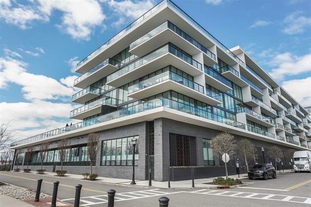 Building Photo - 1200 Ave at Port Imperial