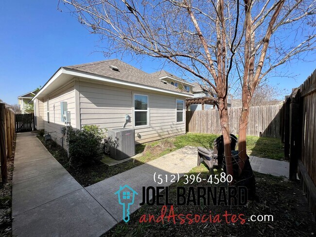 Building Photo - Available May 31: Blanco Vista Home with L...