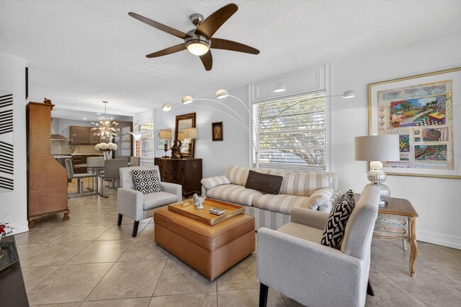 Building Photo - 1225 NW 21st St