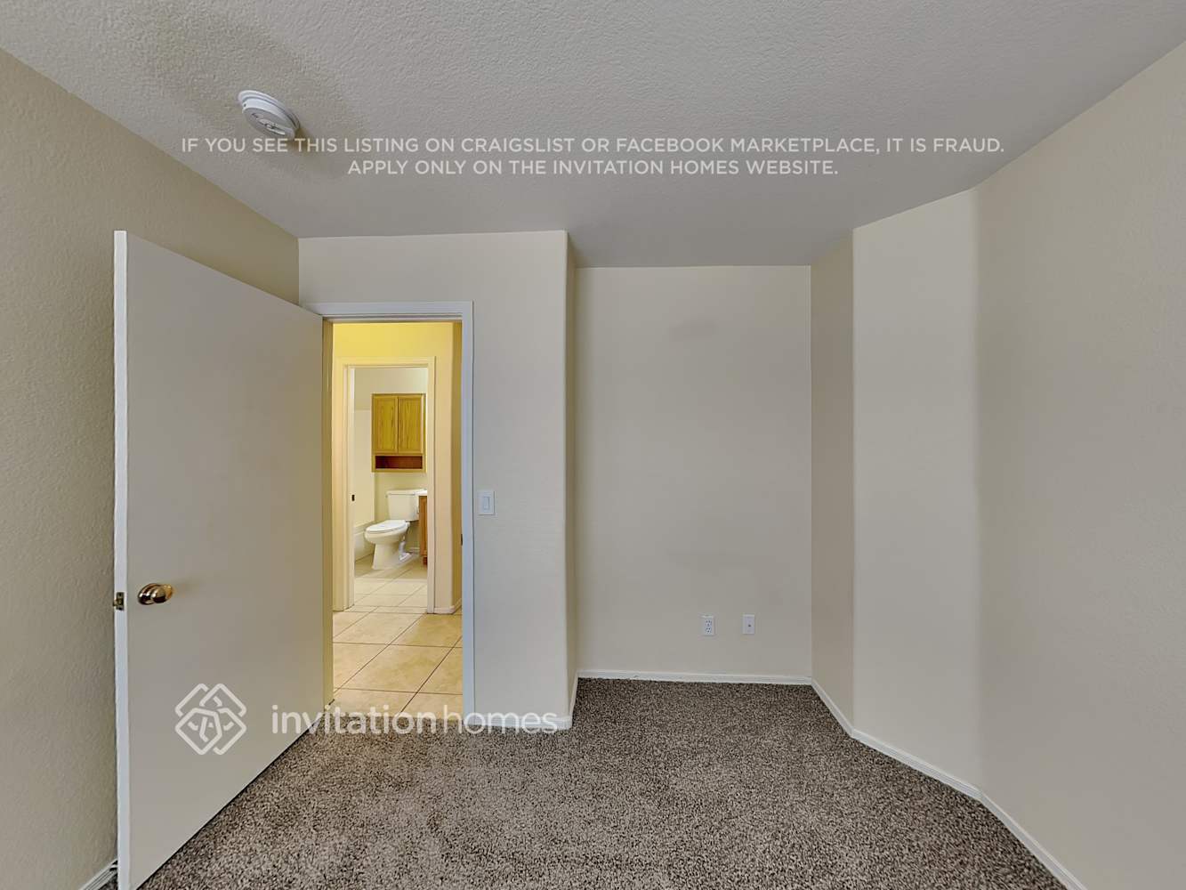 Building Photo - 8609 W Mission Ln