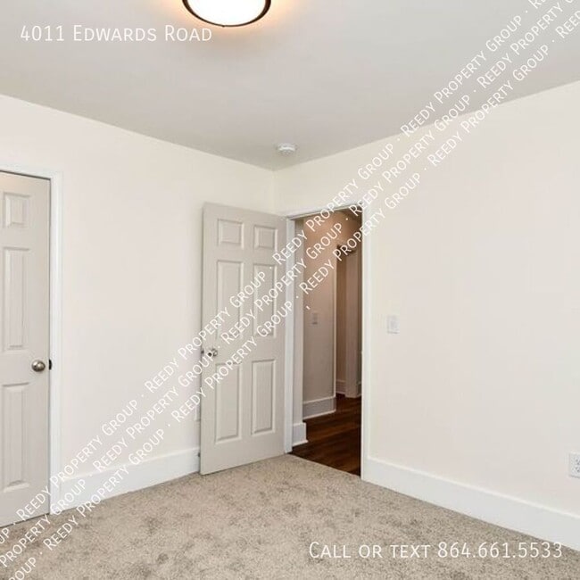 Building Photo - 4011 Edwards Rd