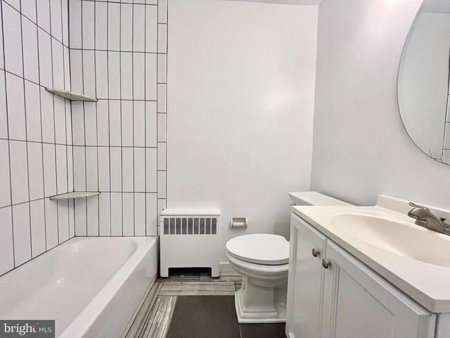 Building Photo - 35 Elberon Ave