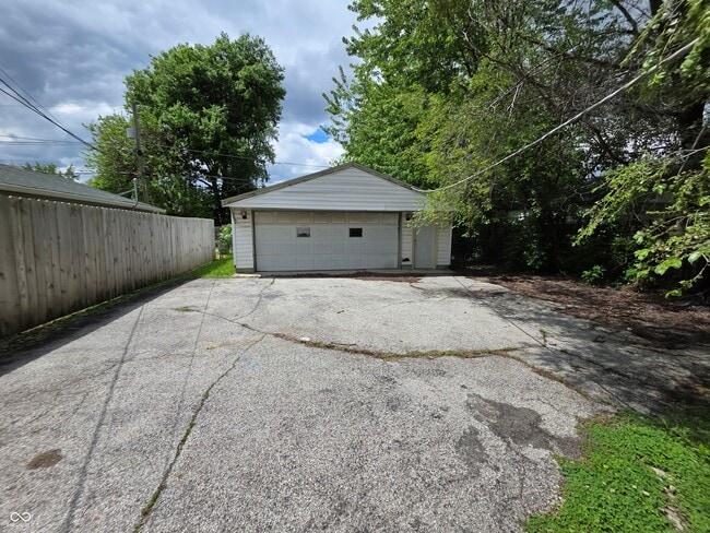 Building Photo - 1534 Dawson St
