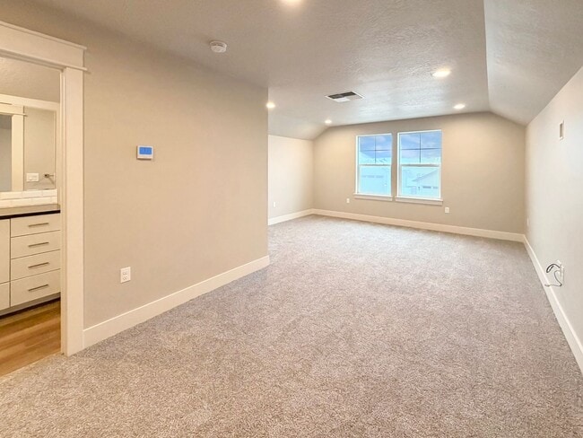 Building Photo - Brand New 3BR Home in Nampa – Pet-Friendly, Near Parks & Dining