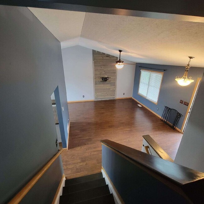 Building Photo - 1492 N Wild Turkey Dr