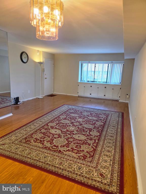 Building Photo - 10201 Bustleton Ave