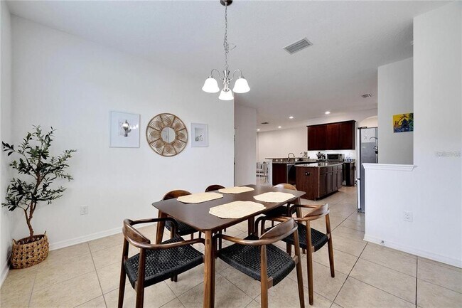 Building Photo - 307 Star Shell Dr