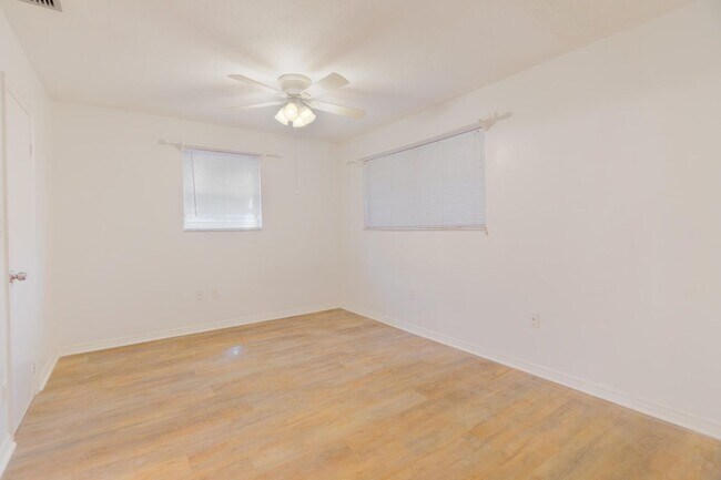 Building Photo - 4375 Forest Ln