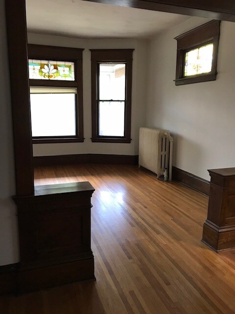 Livingroom - 1032 Portland Ave