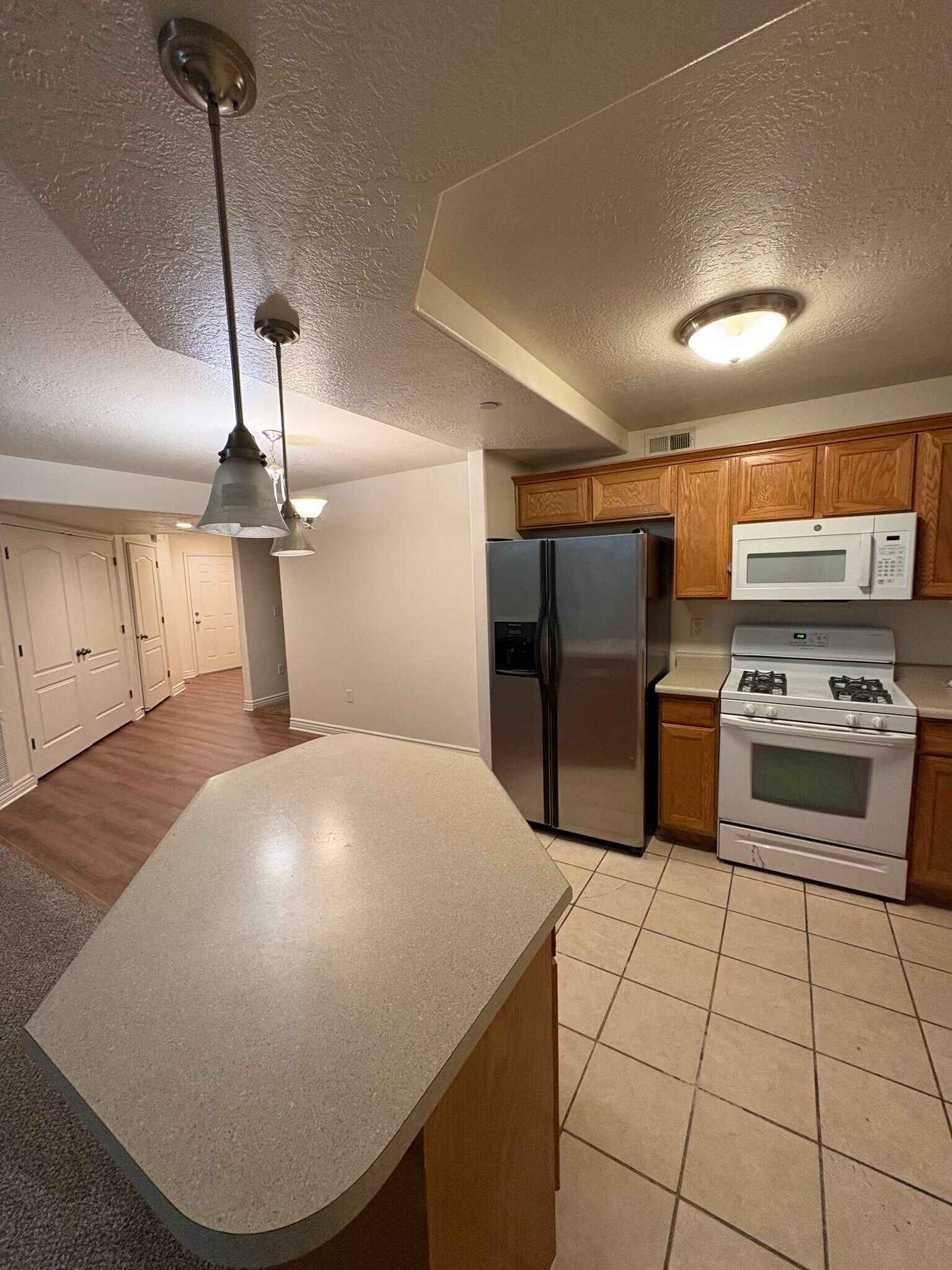 Building Photo - 1217 W 110 N