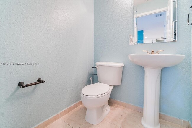 Building Photo - 11425 NW 34th Pl