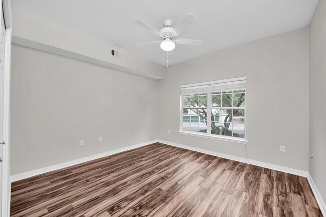 Building Photo - 1501 Partin Dr N