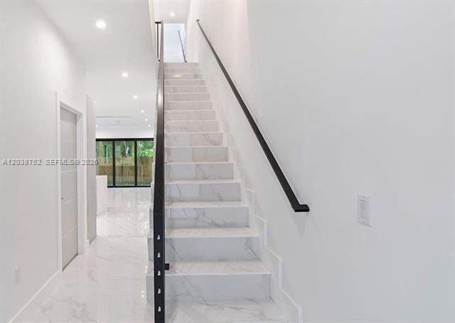 Building Photo - 3374 Perry Frow Dr