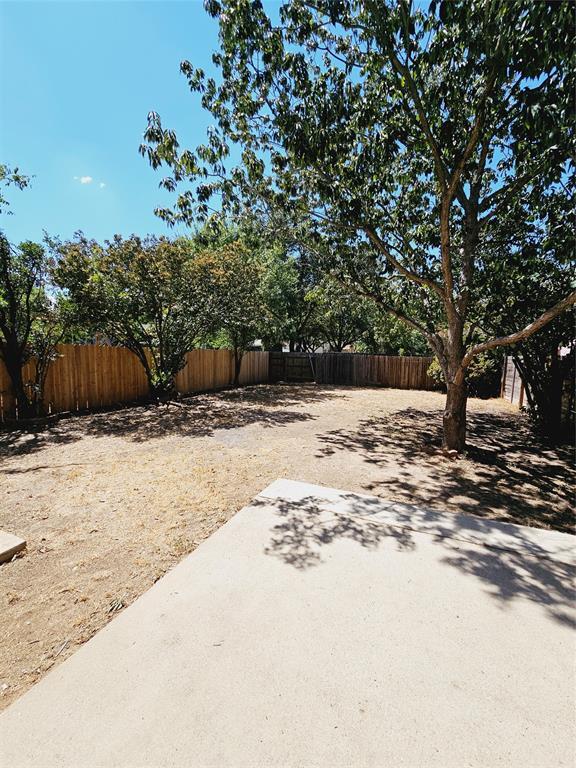 Building Photo - 10608 Marshitahs Way