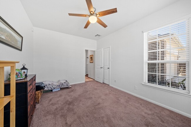 Building Photo - 1313 Mainland Shrs Ln