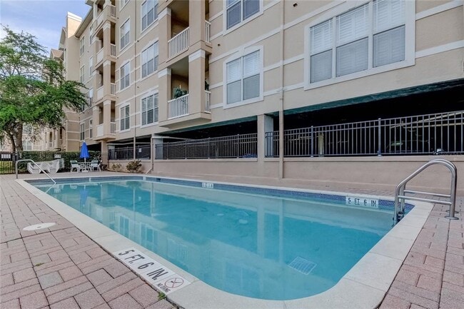 Building Photo - 1216 S Missouri Ave