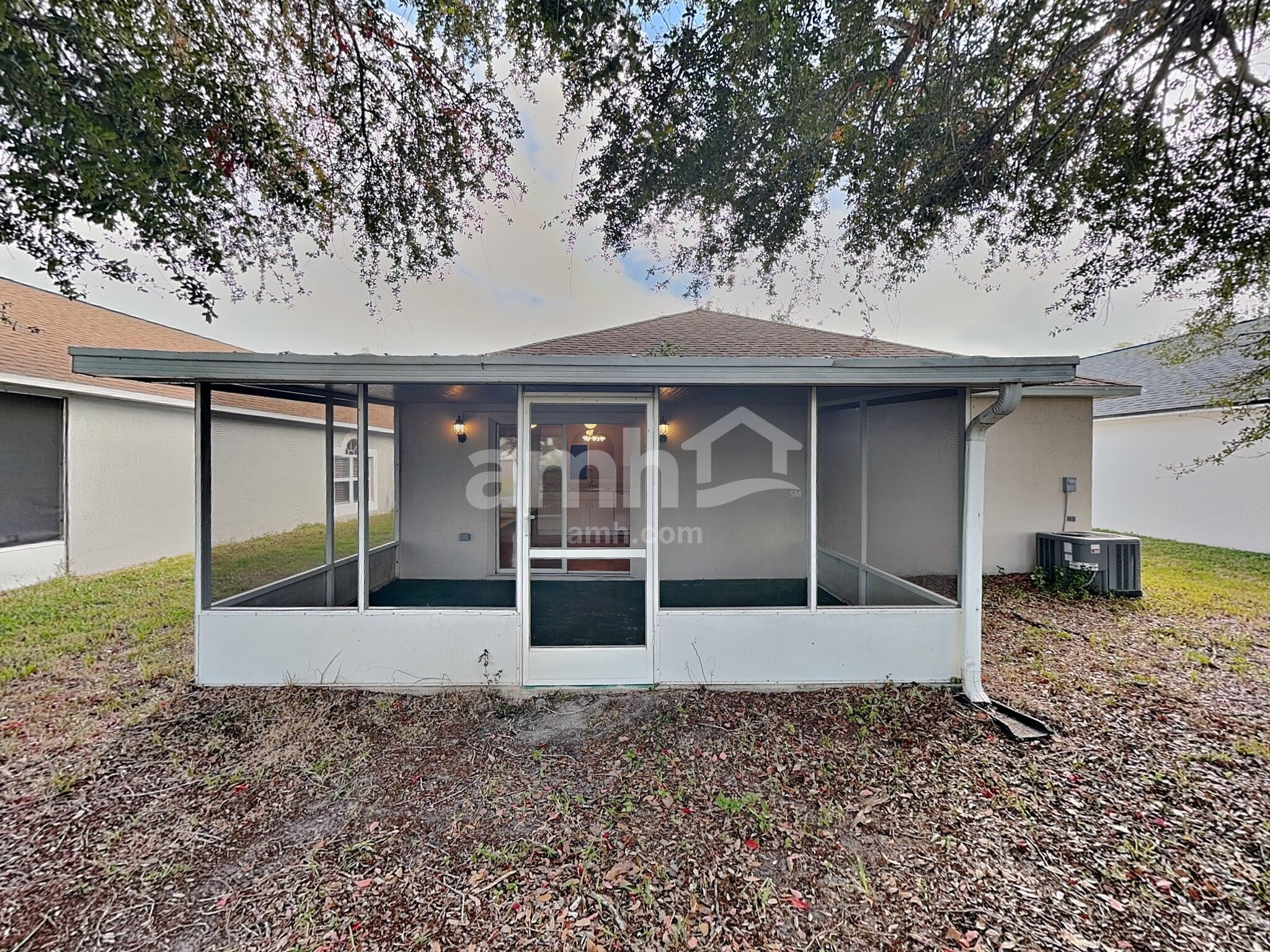 Building Photo - 2724 Maderia Cir