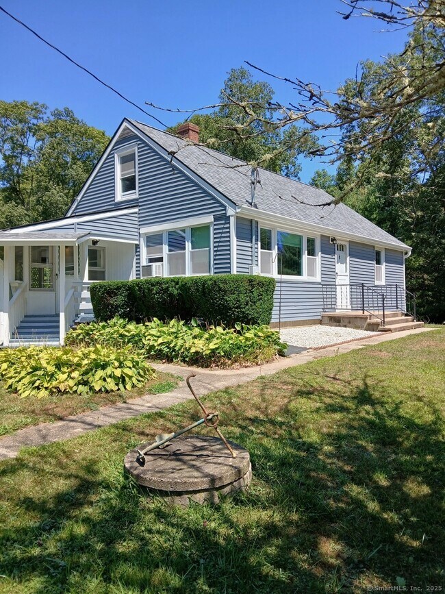 Primary Photo - 391 Greenhaven Rd