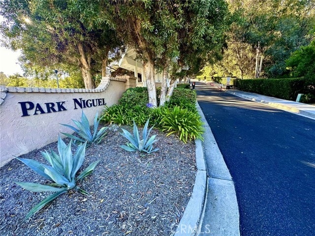 Building Photo - 24335 Park Pl Dr