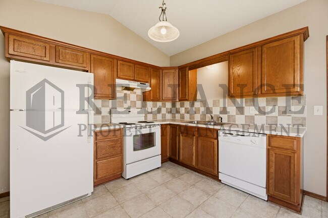 Building Photo - 9922 E Kinkaid Cir