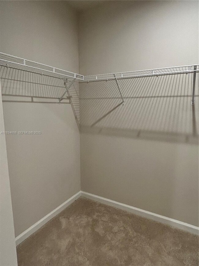 Building Photo - 217 Raspberry Rd