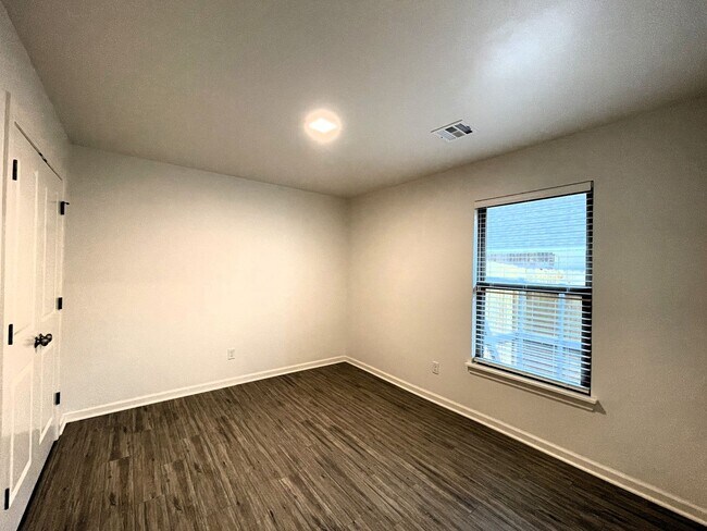 Building Photo - Contemporary Charm: Exceptional Home with ...