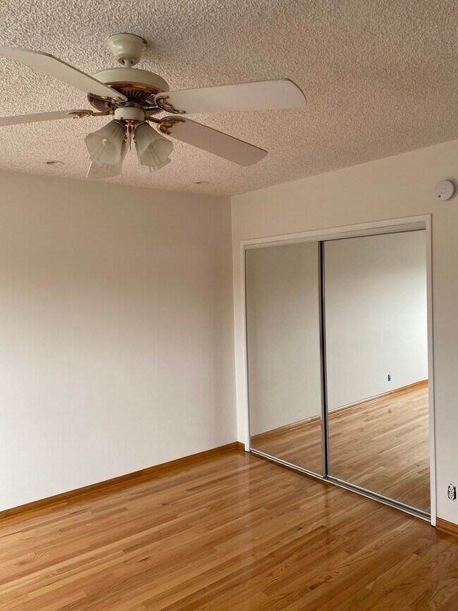 Bedroom - 1739 Washington Way