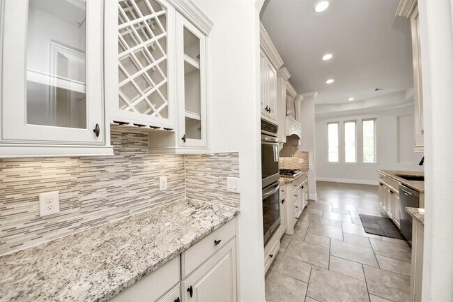 Building Photo - 11618 Arbirlot Dr