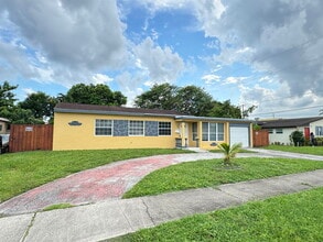 Building Photo - 620 NW 186th St
