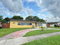 Building Photo - 620 NW 186th St