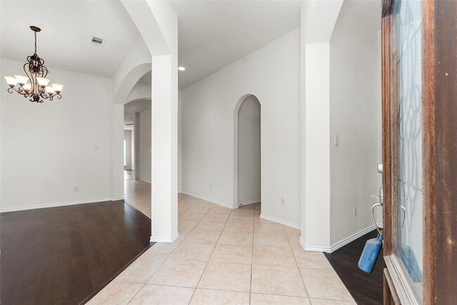 Building Photo - 11047 Pierce Valley Dr