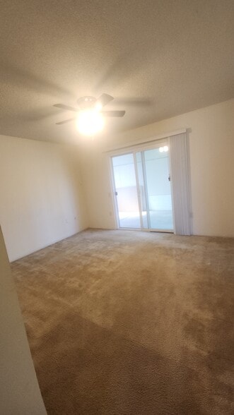 Front Bedroom - 27961 Winged Foot Dr