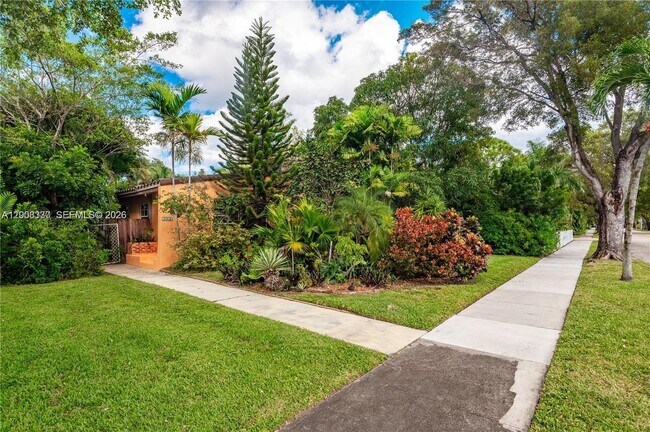 Building Photo - 1611 Fletcher St