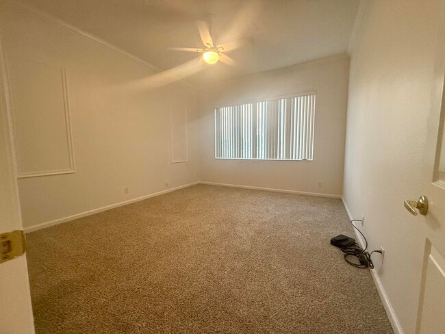 Building Photo - 9041 Bay Harbour Cir
