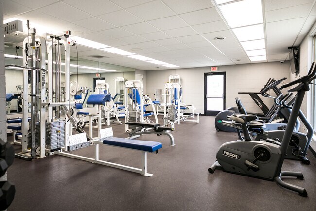 Fitness Center - Rivers Edge
