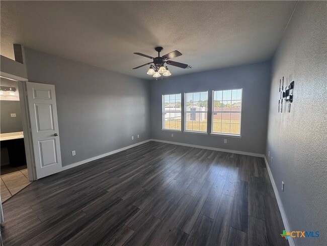 Building Photo - 701 Black Hills Trail