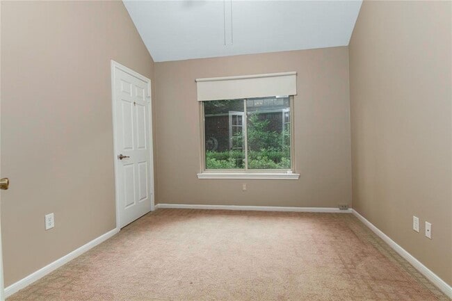 Building Photo - 3435 Beech Point Dr