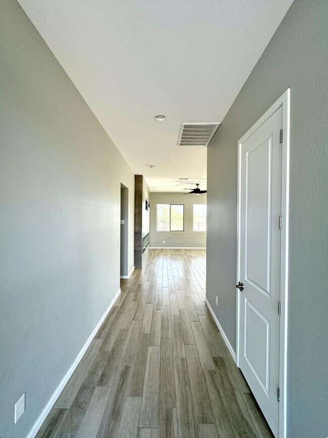 Building Photo - 27309 N 136th St