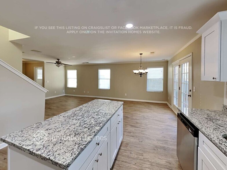 Building Photo - 509 Sautee Pl