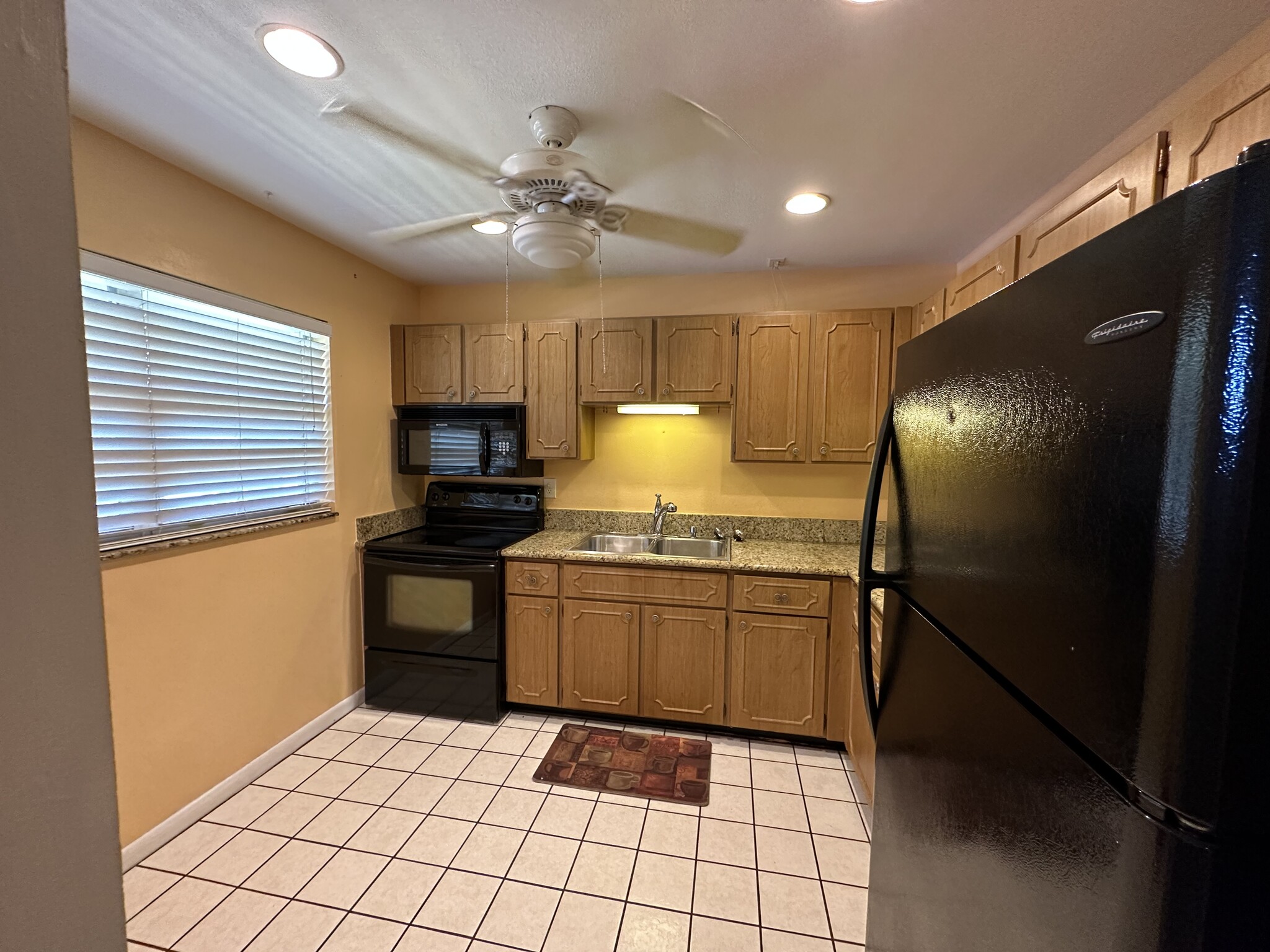 Building Photo - 1900 S Kanner Hwy