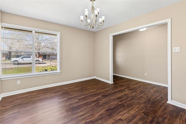 Building Photo - 6305 Chapman Dr