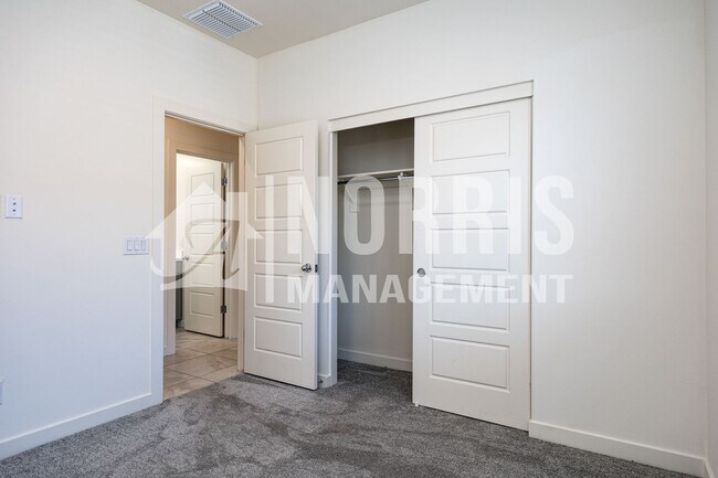 Building Photo - Immaculate New Home for Rent!