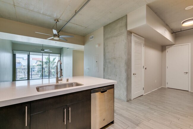 Building Photo - Modern High-Rise Living at Juhl with City Views