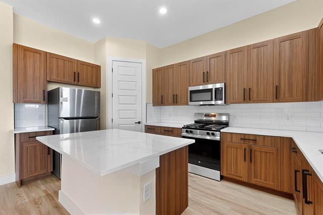 Building Photo - 3425 Sanjeev Dr