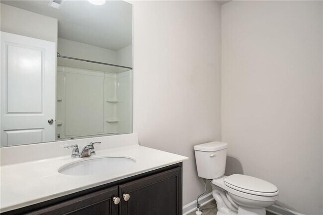 Building Photo - 1611 Meadow Crossing